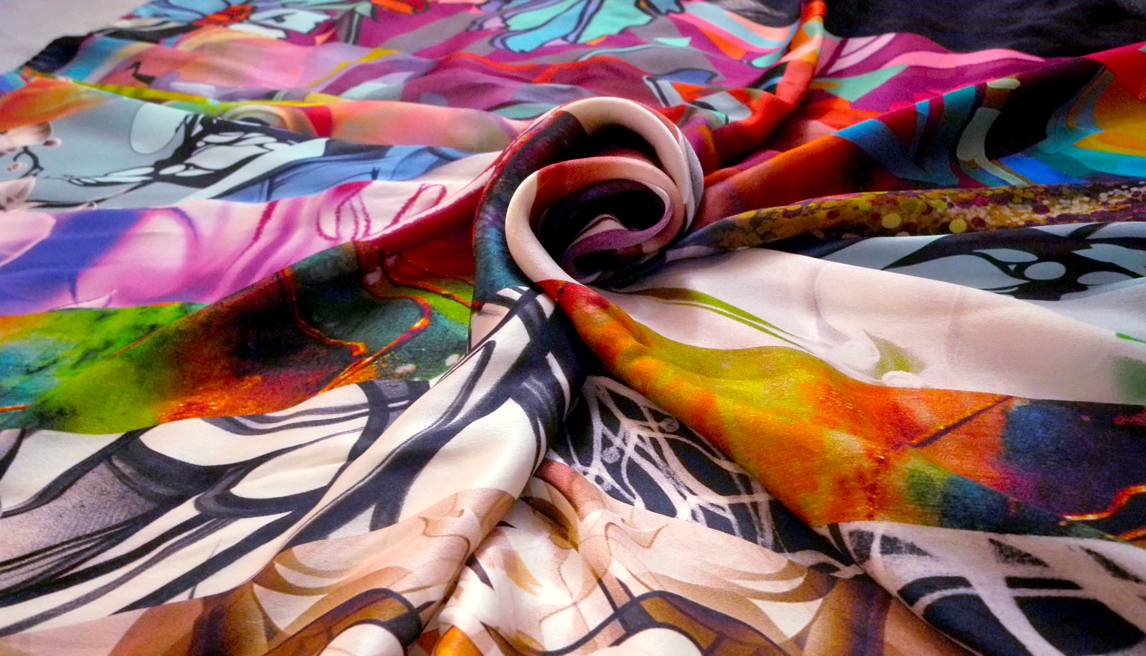 Throwing Shades - What you need to know about textiles and color management (Audio)